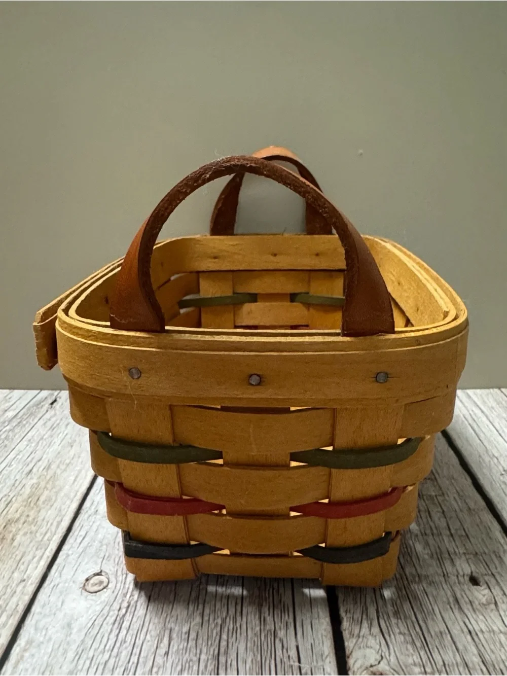 Longaberger 1983 Handwoven Tradition Vintage 4”x6” Basket
